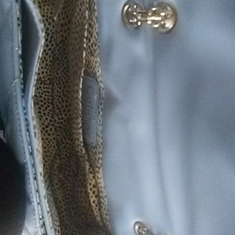 Handbag - Picture 4 of 4